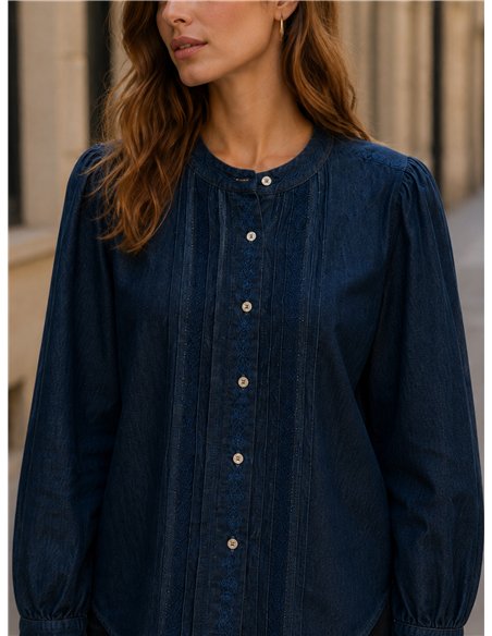 Blusa vaquera bordada