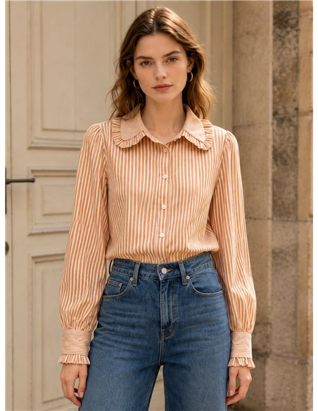 Camisa rayas cuello bobo volante