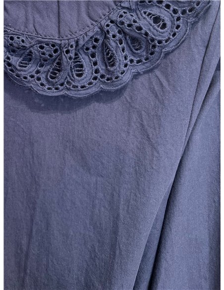 Camisa cuello bobo calado