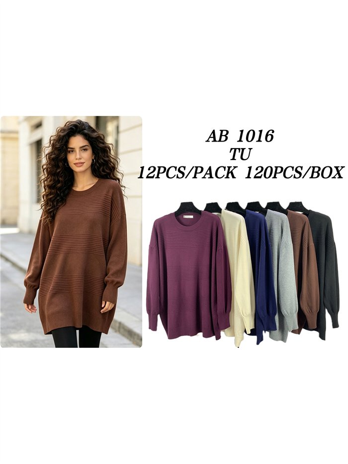 Langer Pullover mit geprägten Streifen