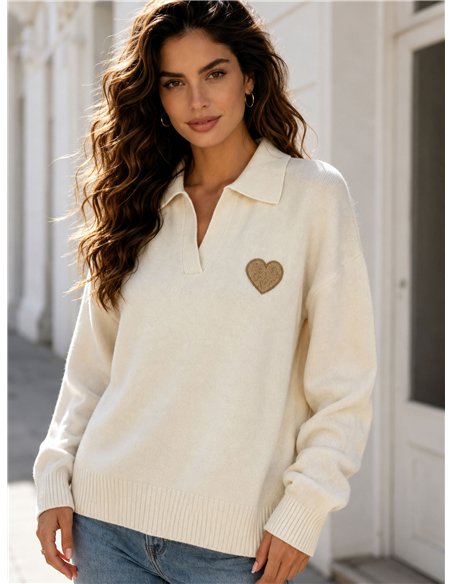 Herzförmiger Rollkragenpullover