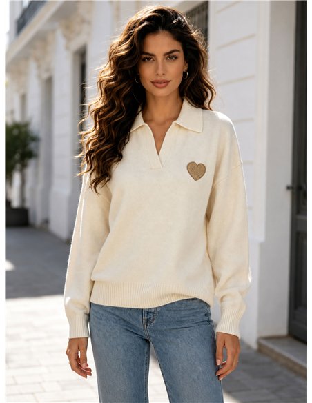 Herzförmiger Rollkragenpullover