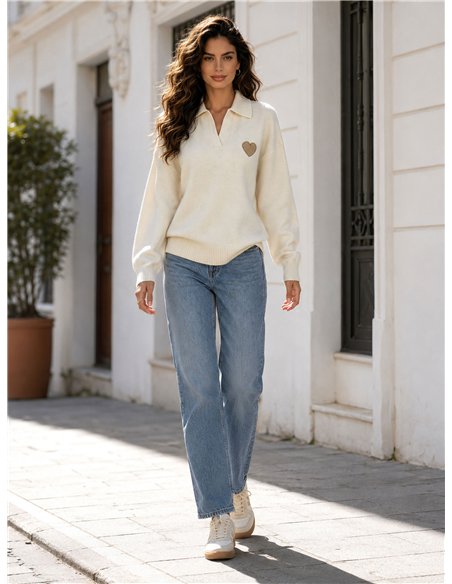 Herzförmiger Rollkragenpullover