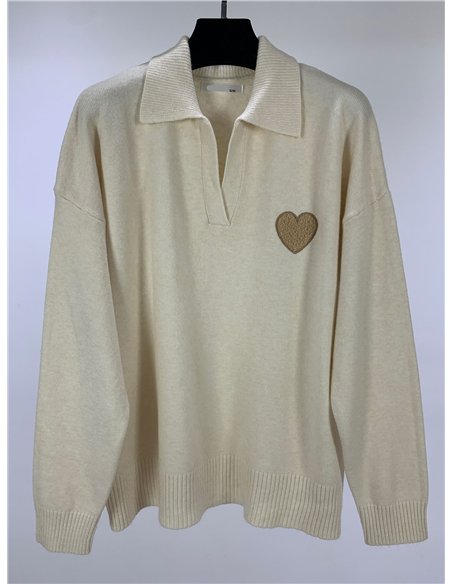 Herzförmiger Rollkragenpullover