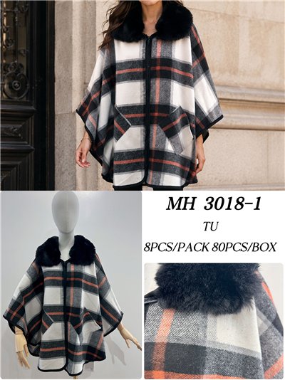 Poncho cuadros cuello pelo 2