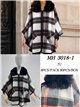 Poncho cuadros cuello pelo