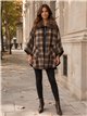 Poncho cuadros cálidos cuello pelo