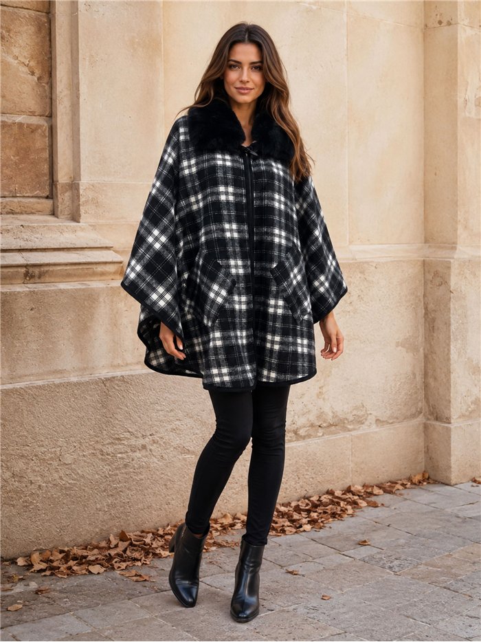 Poncho cuadros bicolor cuello pelo