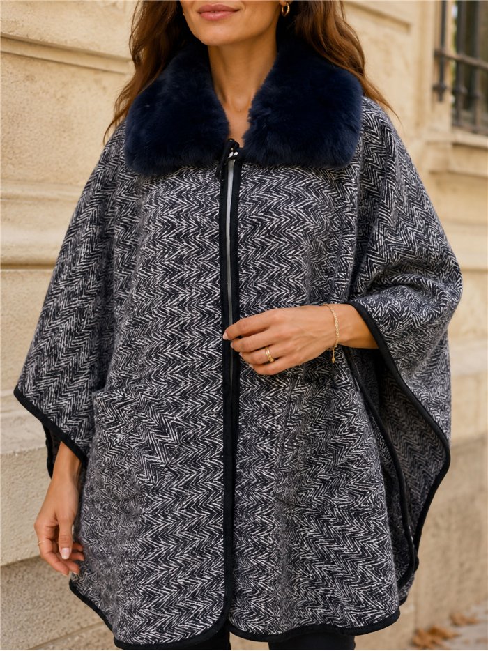 Poncho espiga azul oscuro cuello pelo