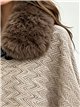Poncho espiga beige cuello pelo