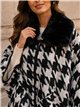 Poncho pata gallo cuello pelo