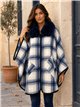 Poncho cuadros azul crema cuello pelo