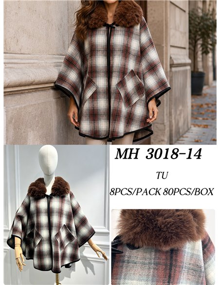 Poncho cuadros granate cuello pelo