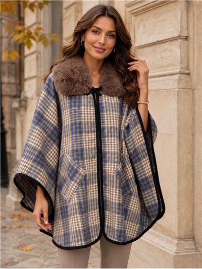 Poncho cuadros beige azul cuello pelo