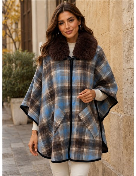 Poncho cuadros azul marrón cuello pelo