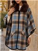 Poncho cuadros azul marrón cuello pelo