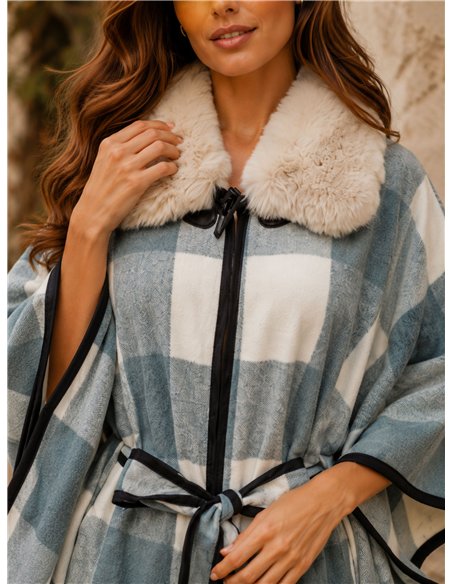 Poncho cuadros teal cinturón