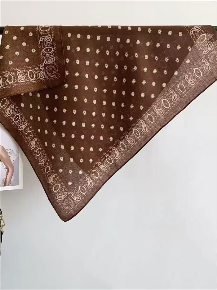 Pañuelo cuadrado mini paisley