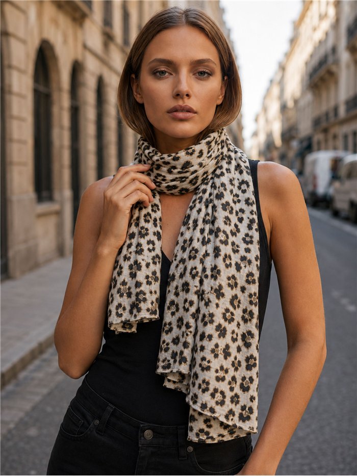 Cachecol com estampa animal de leopardo metálica