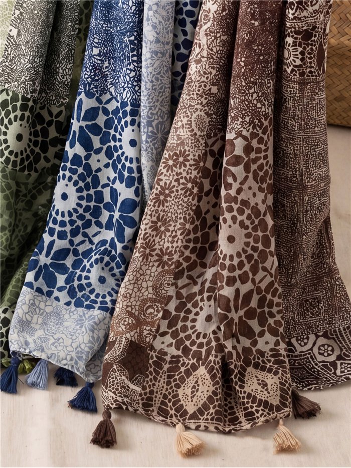 Patchwork-Schal mit Quasten