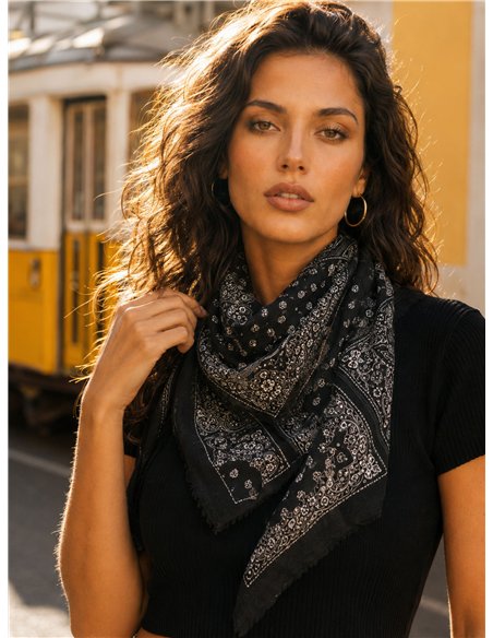 Fular bandana estampado