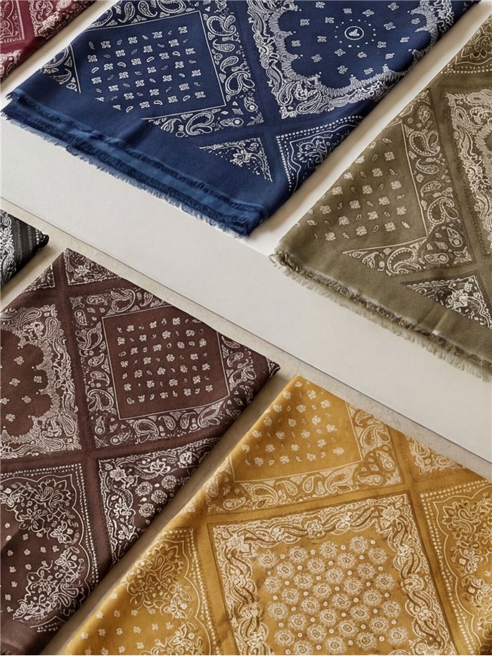 Fular bandana estampado