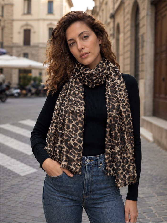 Fular animal print con brillo
