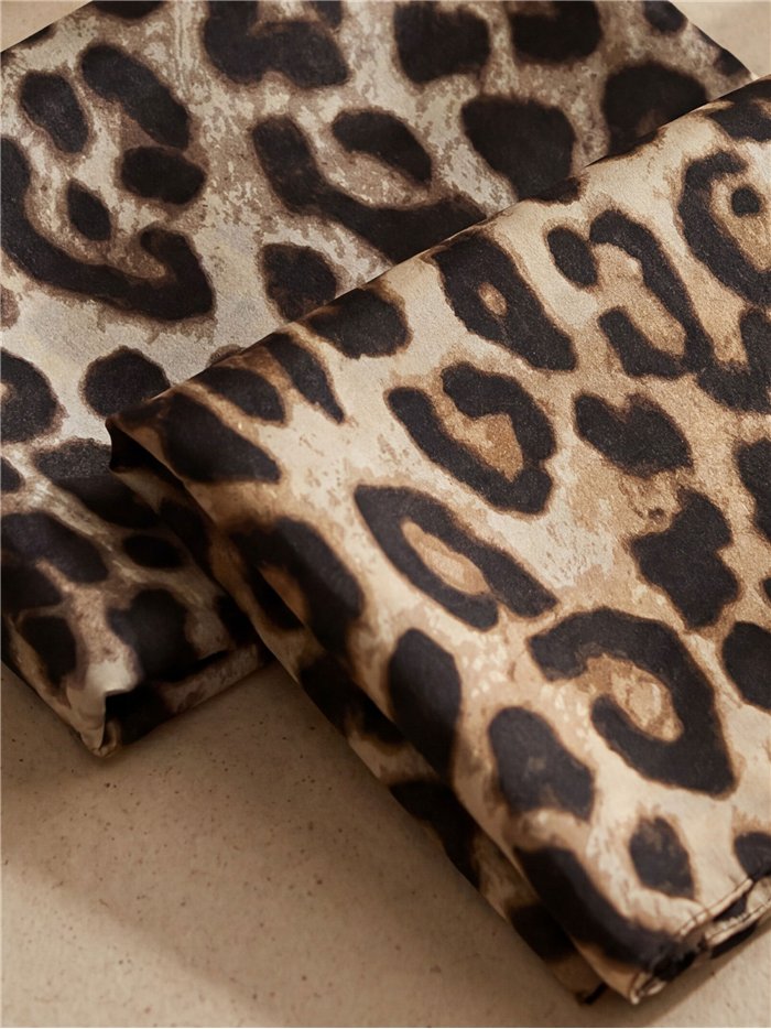 Fular leopardo suave