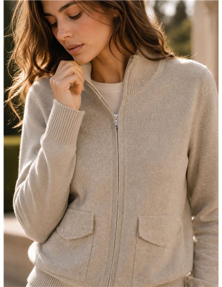 Veste en maille zippée avec poches