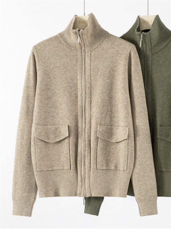 Veste en maille zippée avec poches