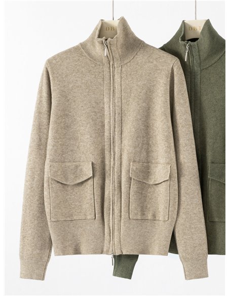 Veste en maille zippée avec poches