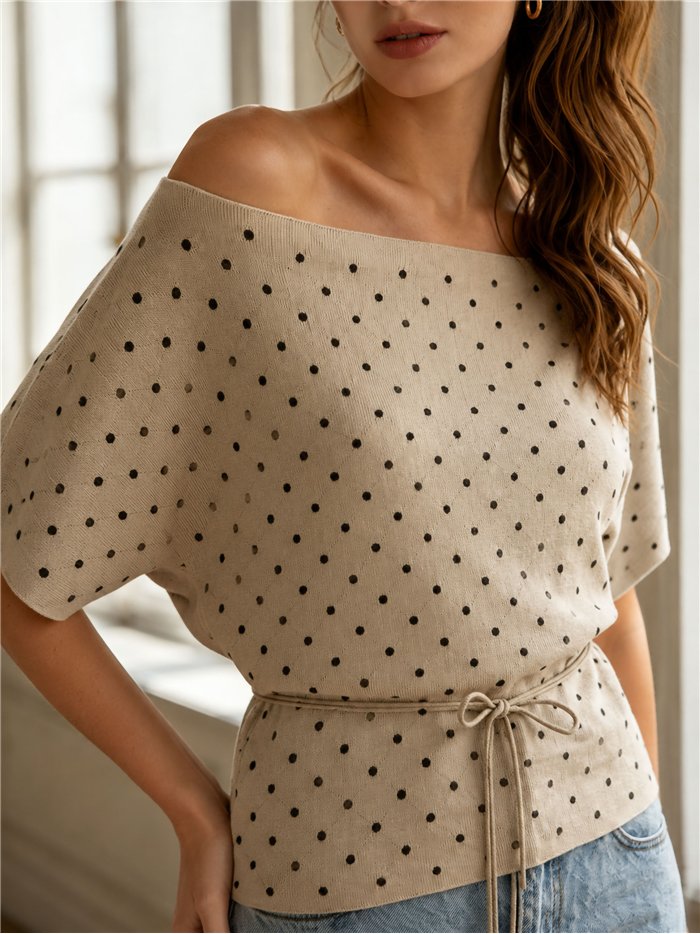 Polka dot boat-neck knit top