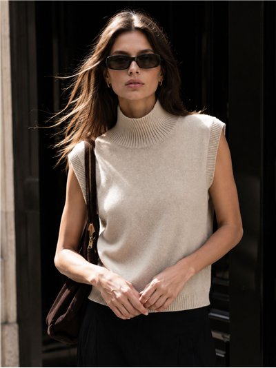 gilet tricoté à col montant