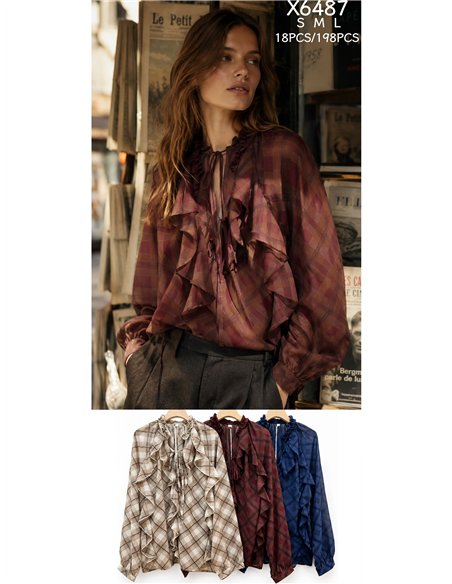 Blusa de cuadros volantes y lazada