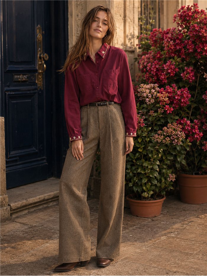 Camicia in velluto con ricami floreali