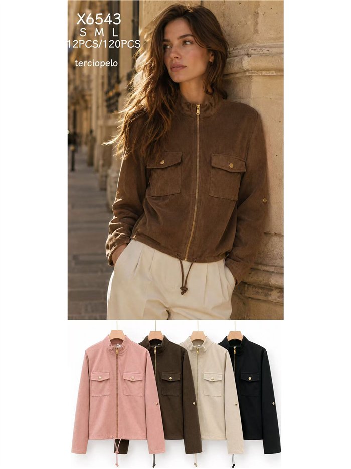 Samtjacke mit Taschen