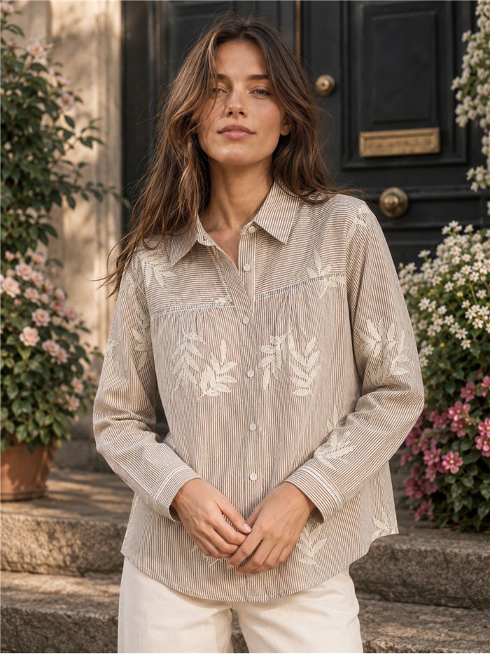 Camisa rayas bordado de hojas