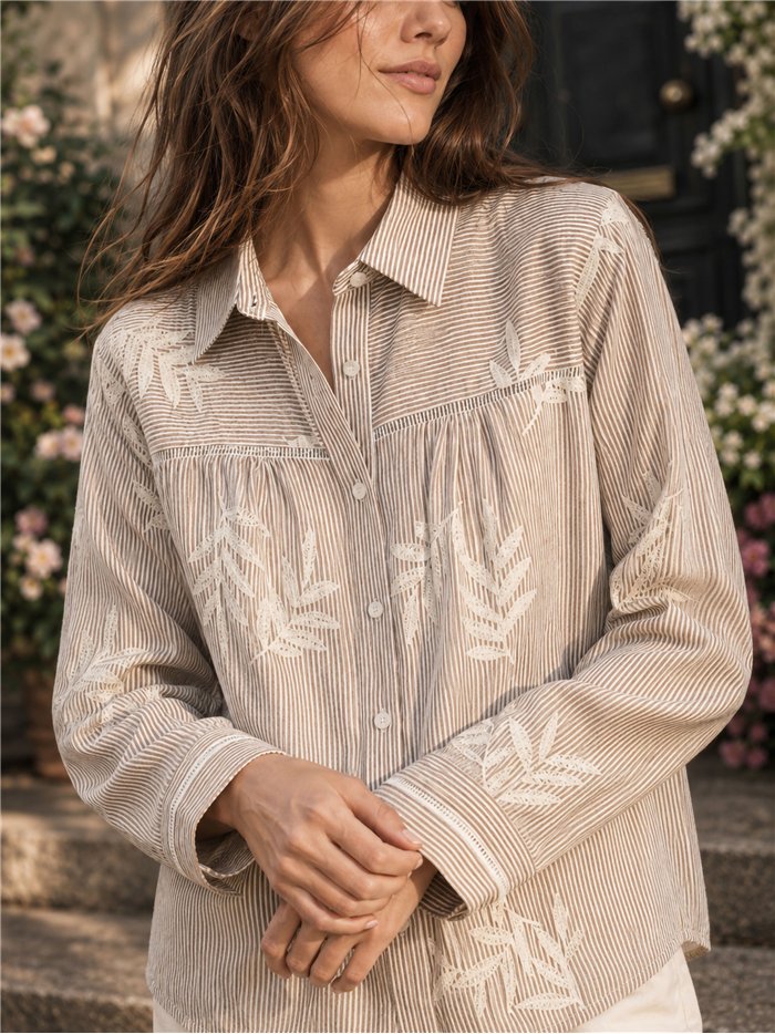 Camisa rayas bordado de hojas