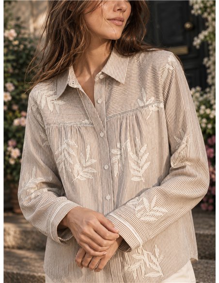 Camisa rayas bordado de hojas
