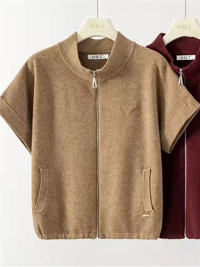 Giacca corta in maglia con collo alto