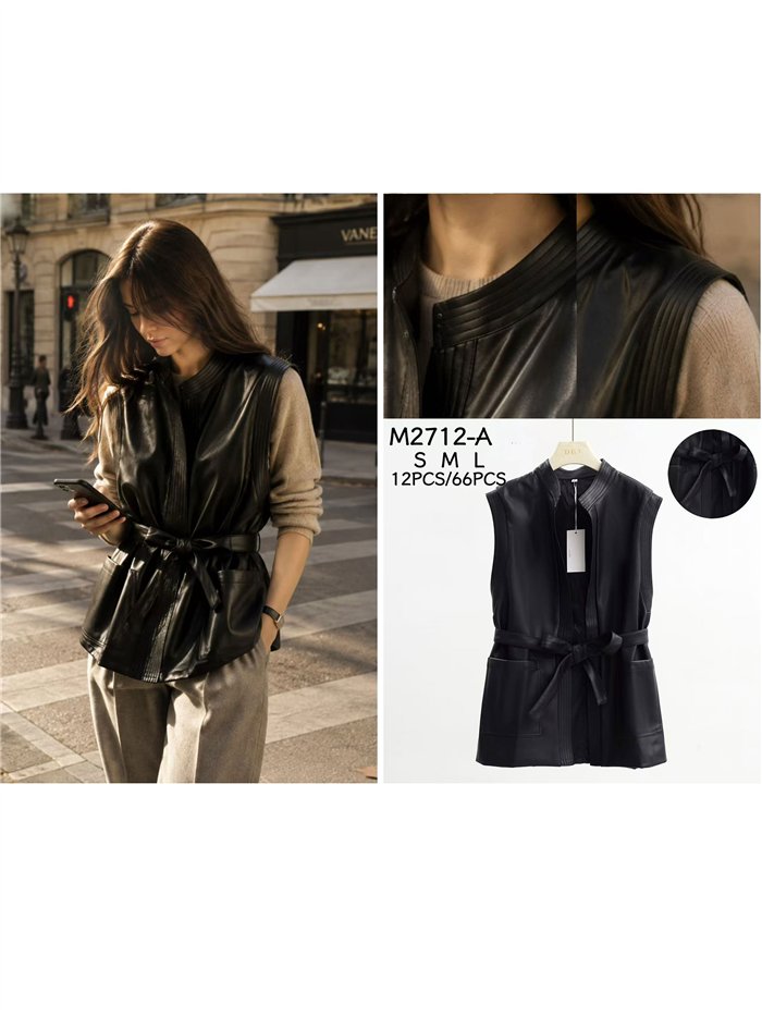 Gilet en similicuir avec ceinture et poches