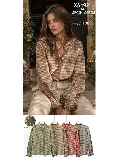 Blusa cuadros bordados 2