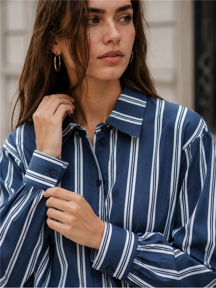 Camisa de rayas bajo fruncido