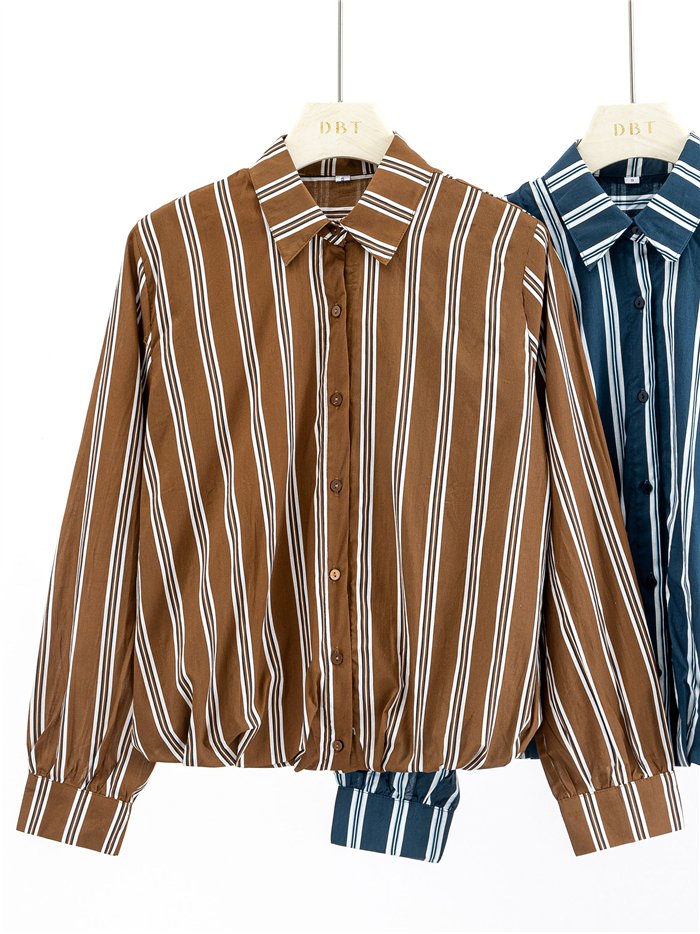Camisa de rayas bajo fruncido