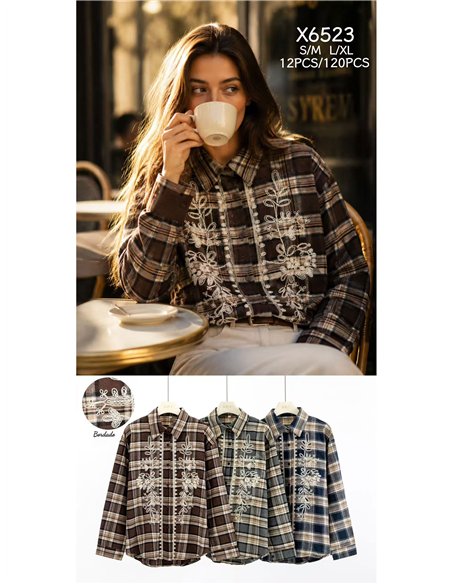 Camicia a quadri con ricami floreali