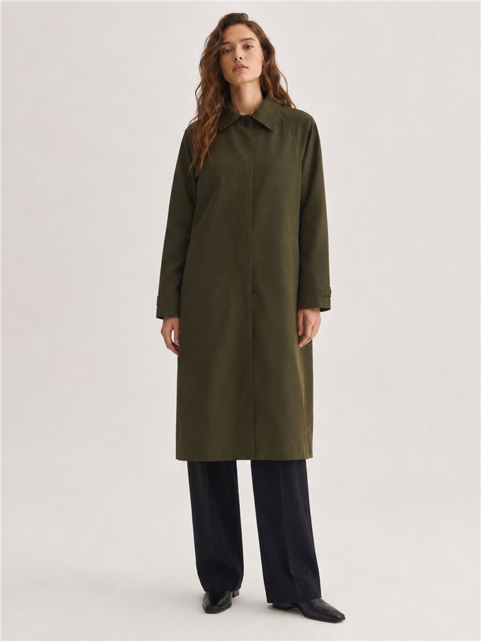 Trench lungo minimalista