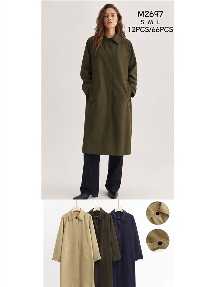 Trench lungo minimalista