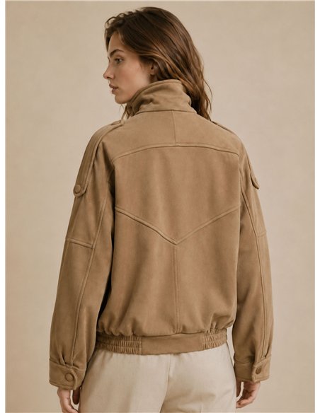 Jacke aus Wildlederimitat mit hohem Kragen