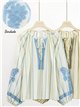 Blusa listrada bordada
