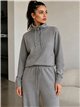 Conjunto sudadera de punto cuello alto y pantalón wide leg